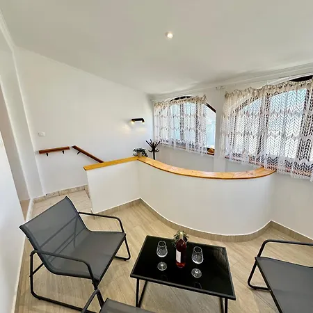 House Varoš * 扎达尔