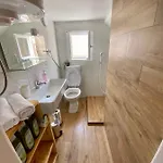 House Varos זאדאר