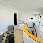 דירה House Varos