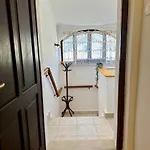 House Varos דירה *